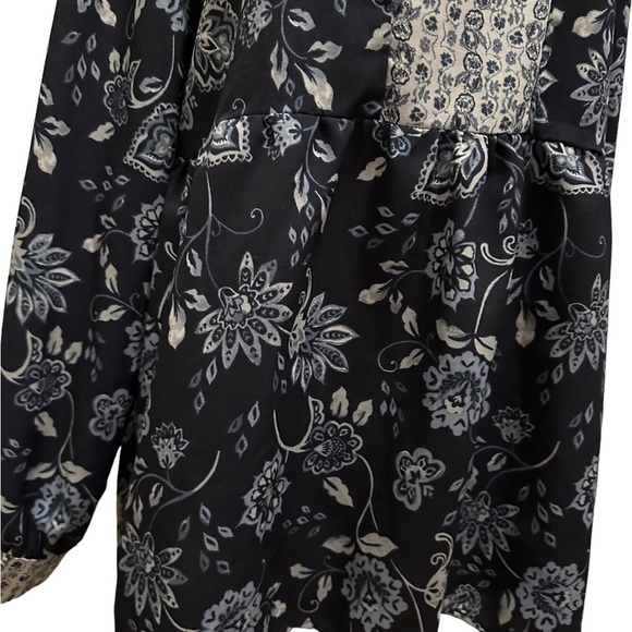 Dip Floral Peplum Blue Long Sleeve Size Medium Drawstrings - Picture 10 of 10